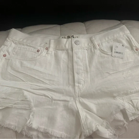 NWT Free People We The Free Maggie Mid-Rise Shorts